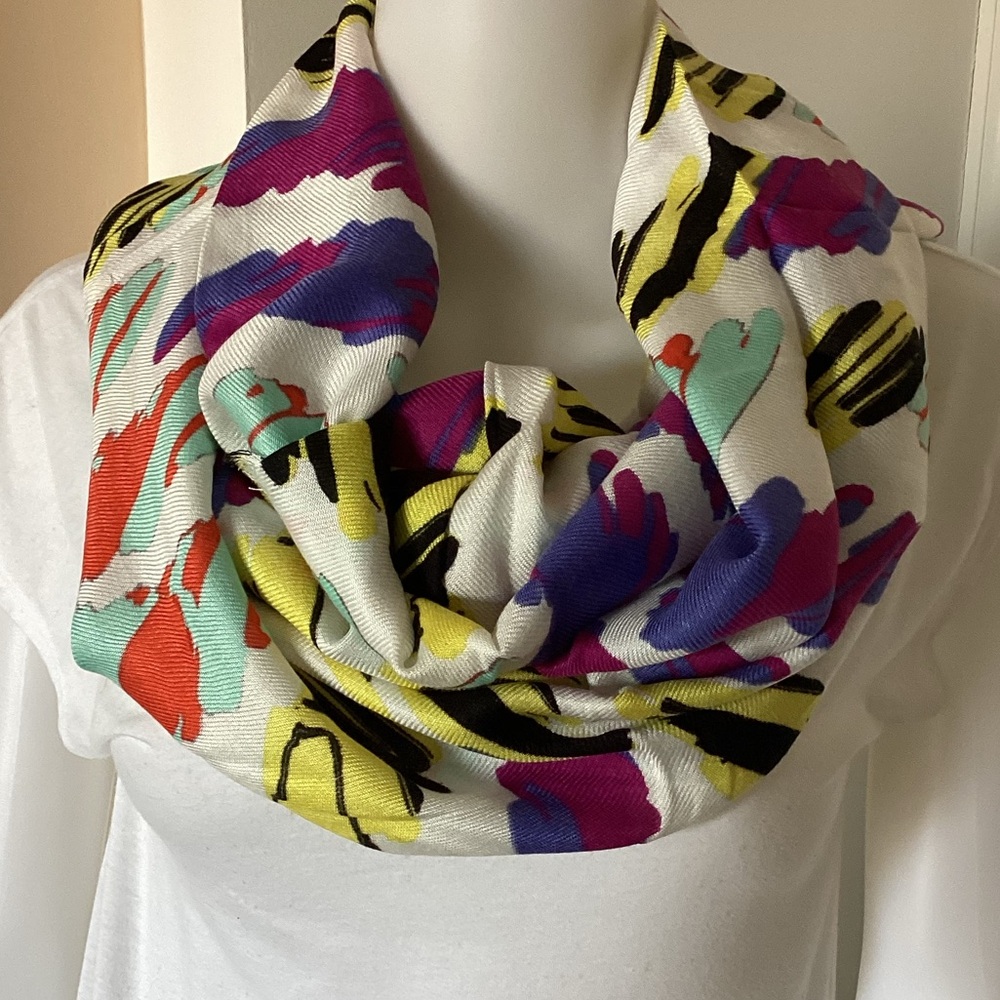 Infinity scarf